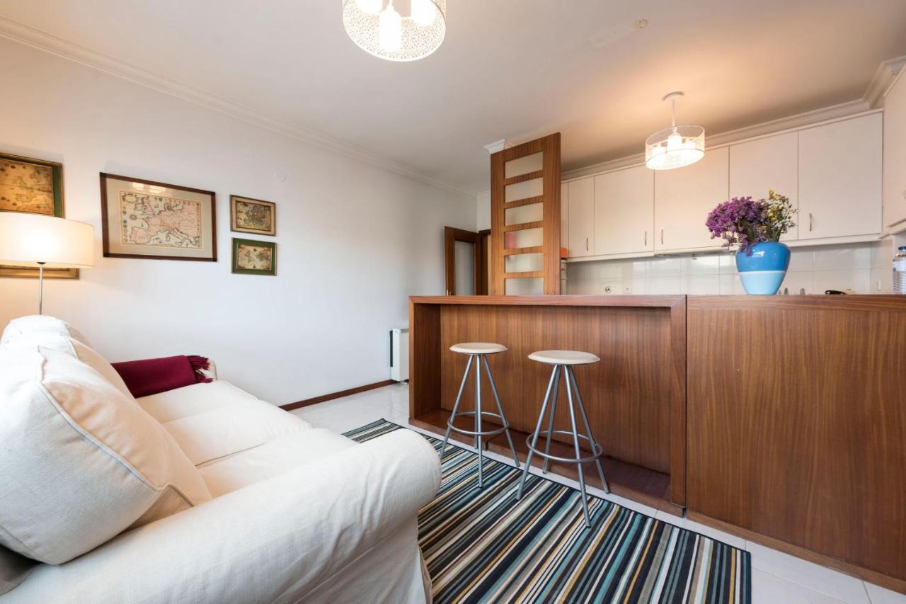 Lovelystay - Charm Beach Apartment By Metro Station มาโตซีนโญส ภายนอก รูปภาพ
